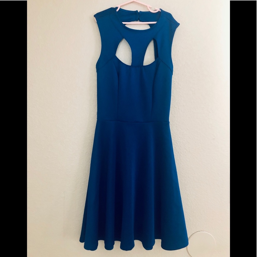 Guess blue sleeveless skater dress size small